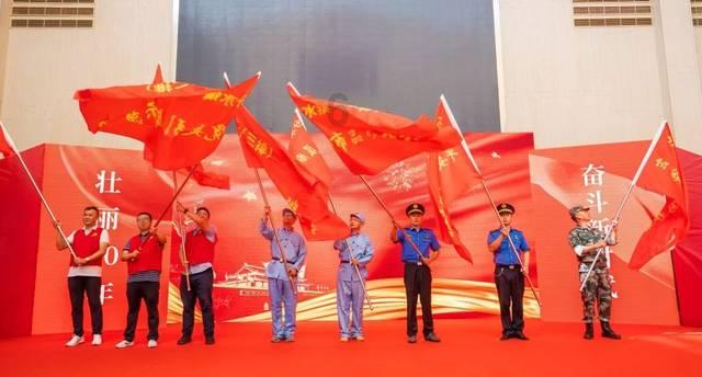 突击英雄